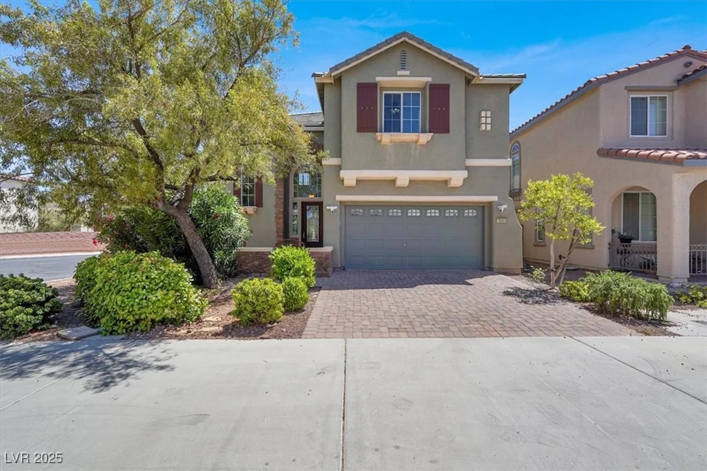 10845 Drake Ridge, Las Vegas, NV 89166