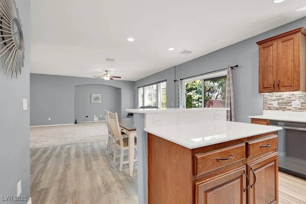 10845 Drake Ridge, Las Vegas, NV 89166