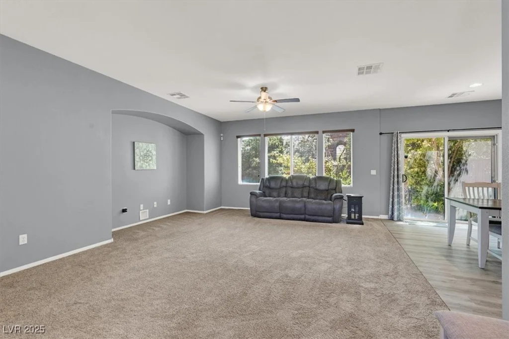 10845 Drake Ridge, Las Vegas, NV 89166