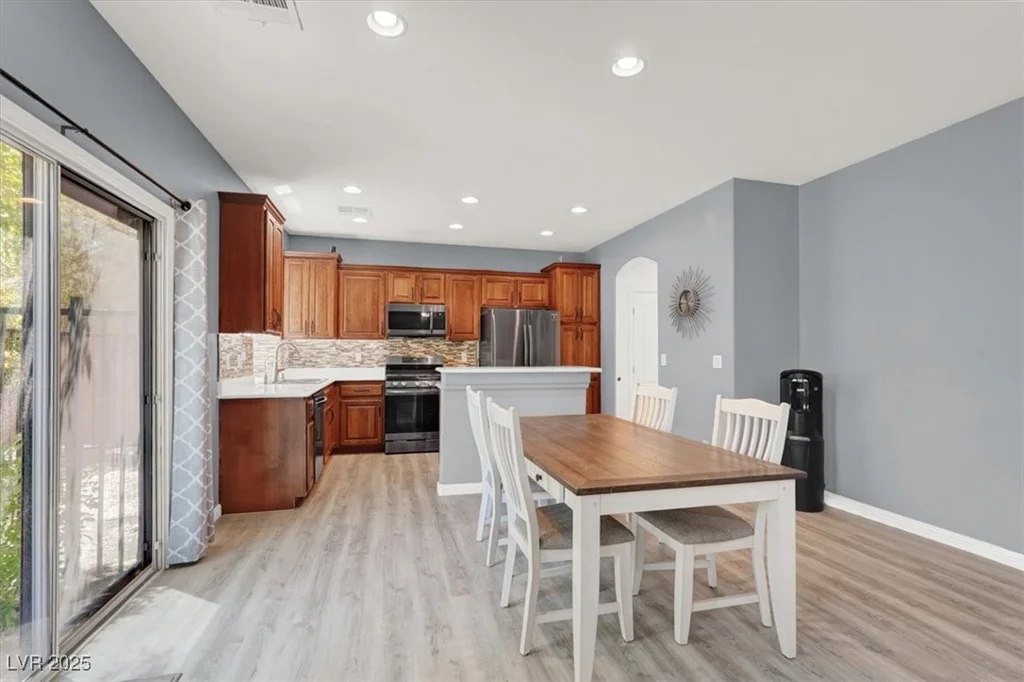 10845 Drake Ridge, Las Vegas, NV 89166