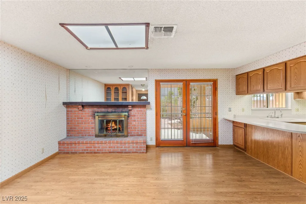 3250 Duneville, Las Vegas, NV 89146