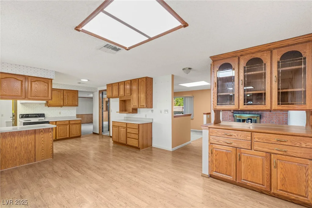3250 Duneville, Las Vegas, NV 89146