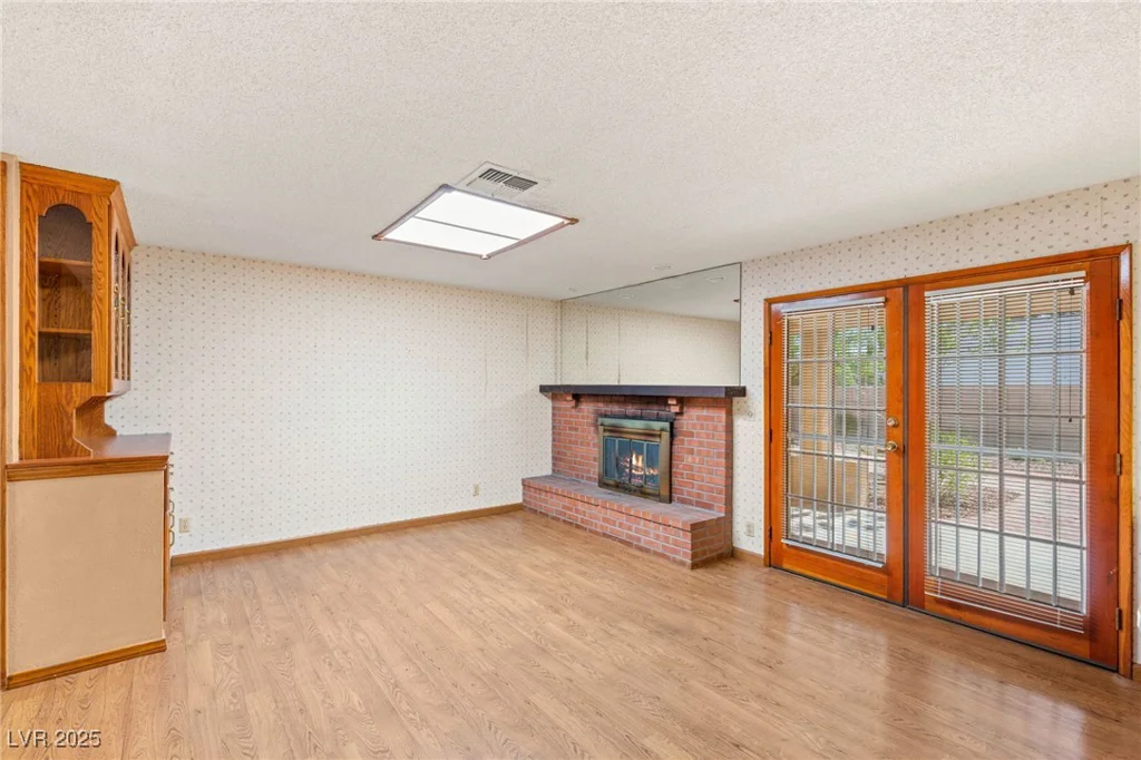 3250 Duneville, Las Vegas, NV 89146