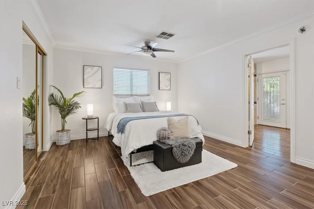 5854 Sheila, Las Vegas, NV 89108