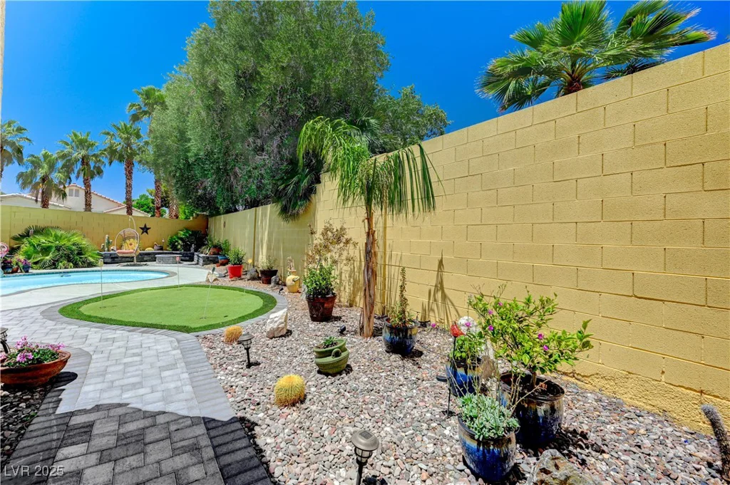 1028 Dodger Blue, Las Vegas, NV 89123