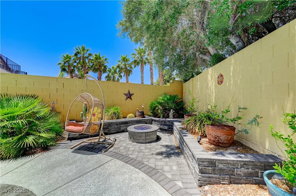 1028 Dodger Blue, Las Vegas, NV 89123