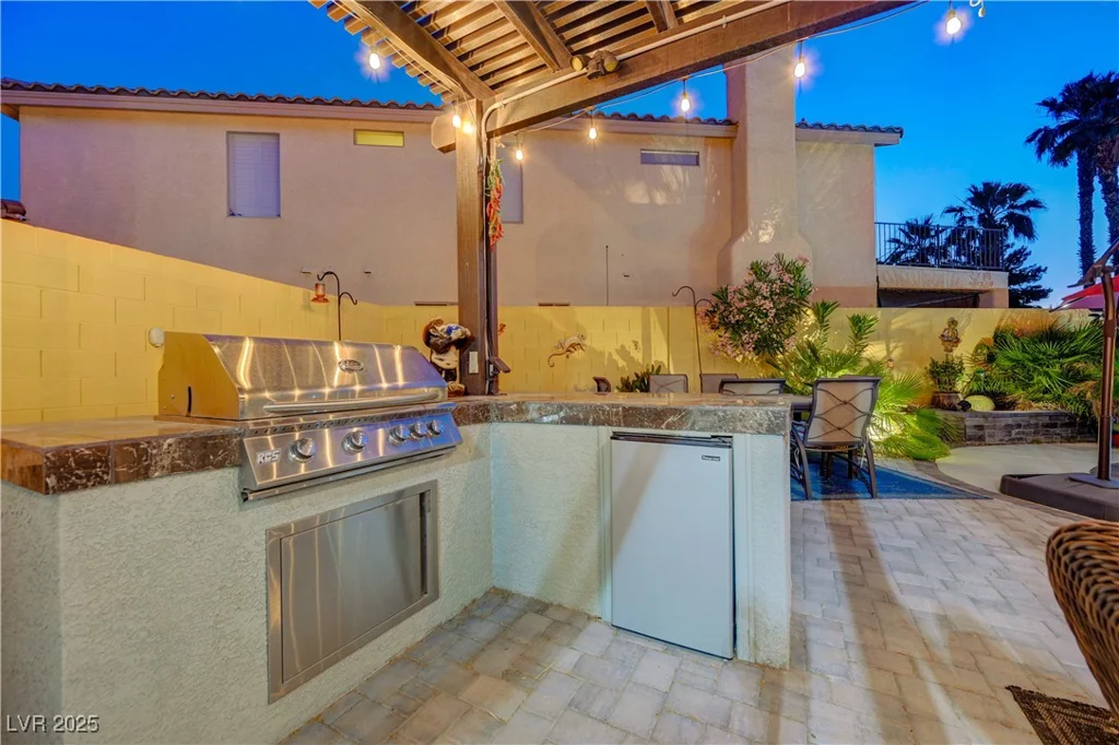 1028 Dodger Blue, Las Vegas, NV 89123