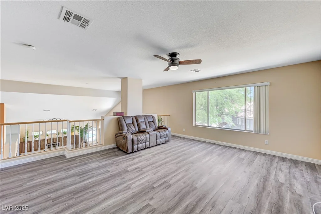 1028 Dodger Blue, Las Vegas, NV 89123