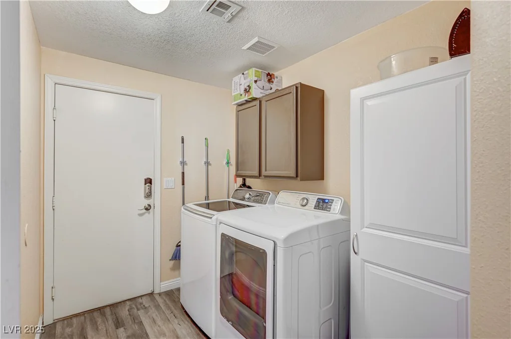 1028 Dodger Blue, Las Vegas, NV 89123