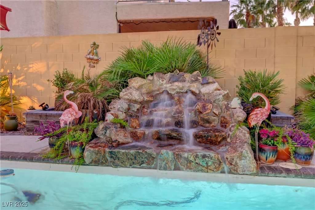 1028 Dodger Blue, Las Vegas, NV 89123