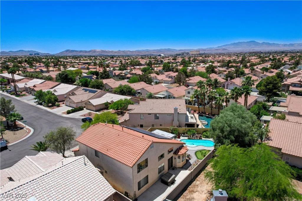 1028 Dodger Blue, Las Vegas, NV 89123