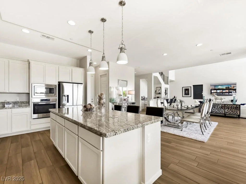 3 Hilltop Crest, Henderson, NV 89011