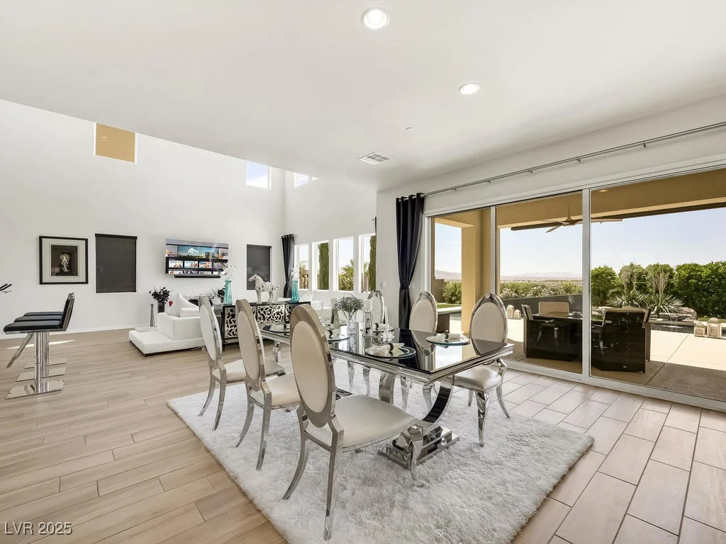 3 Hilltop Crest, Henderson, NV 89011
