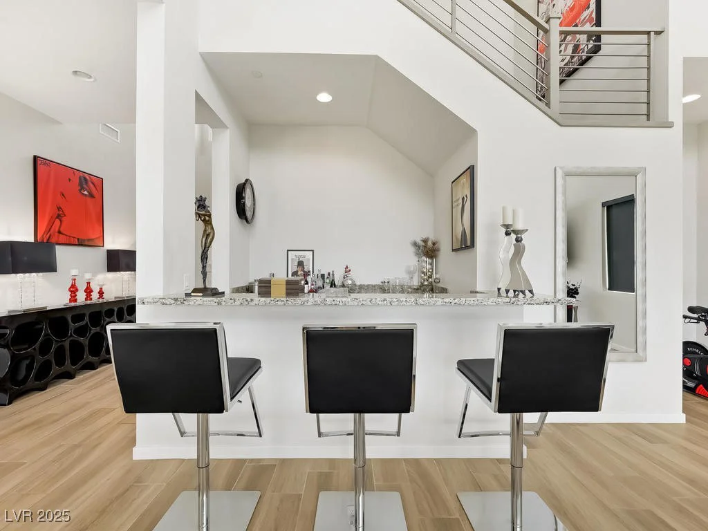 3 Hilltop Crest, Henderson, NV 89011