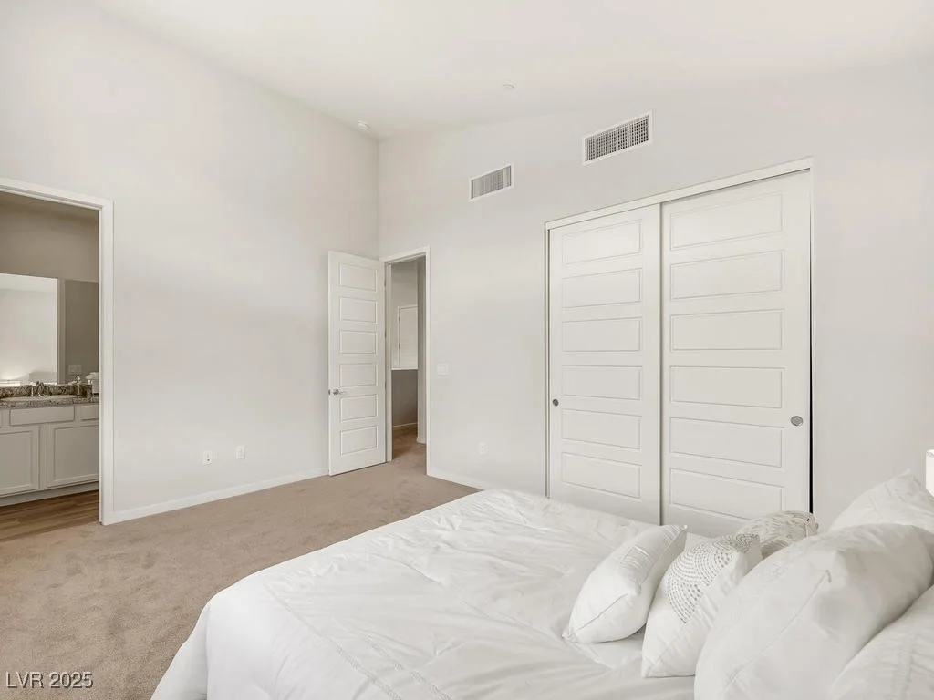 3 Hilltop Crest, Henderson, NV 89011