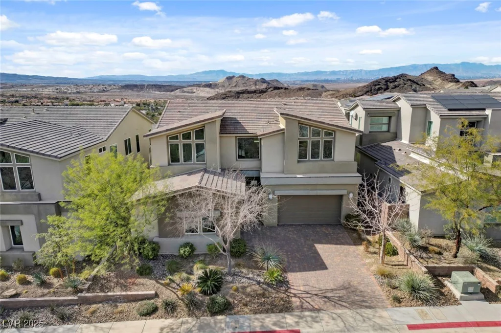 3 Hilltop Crest, Henderson, NV 89011