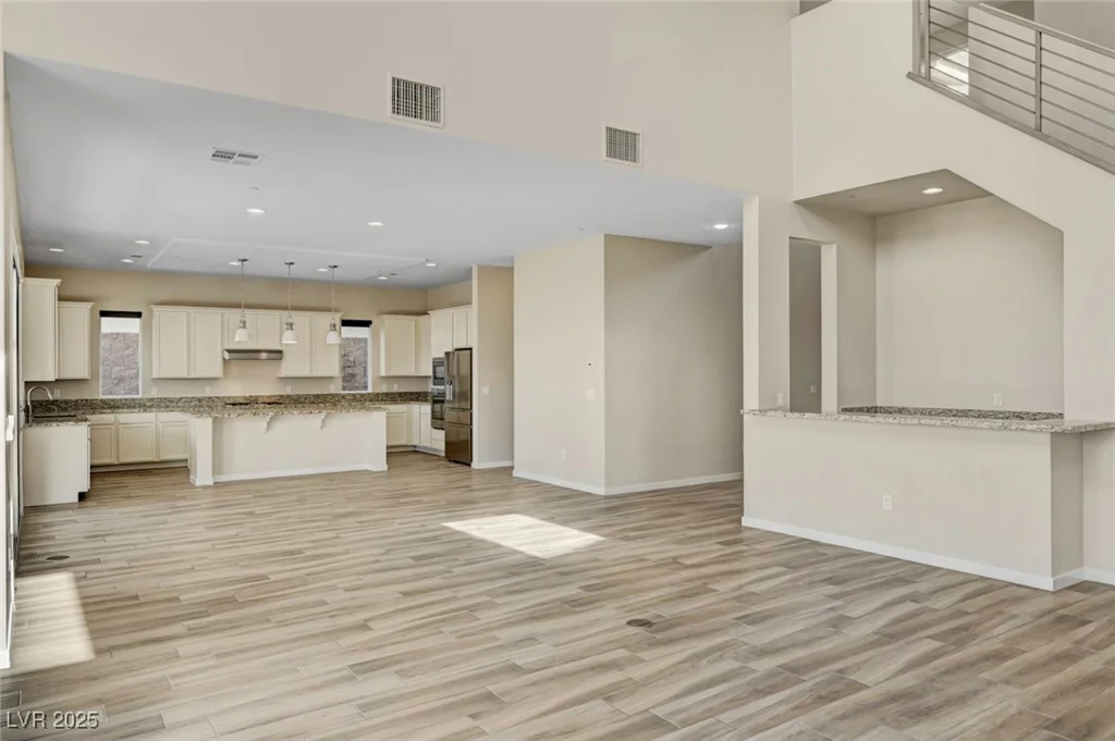 3 Hilltop Crest, Henderson, NV 89011