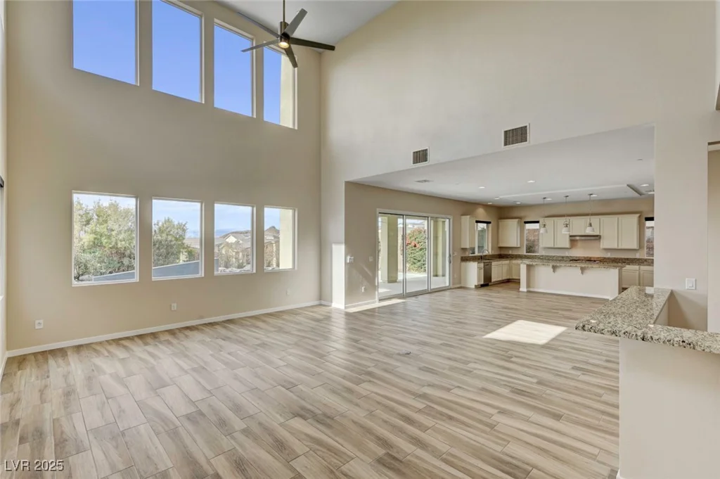 3 Hilltop Crest, Henderson, NV 89011