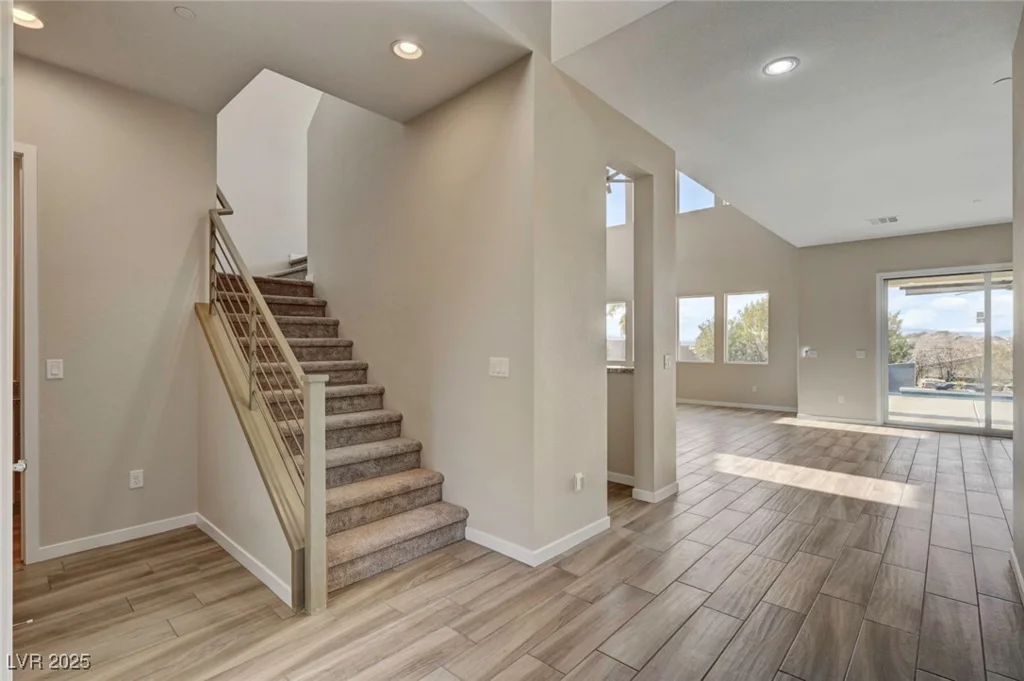 3 Hilltop Crest, Henderson, NV 89011