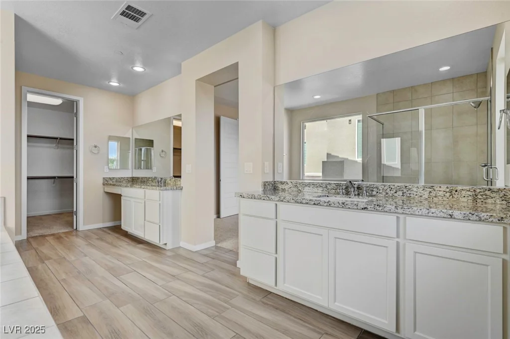 3 Hilltop Crest, Henderson, NV 89011