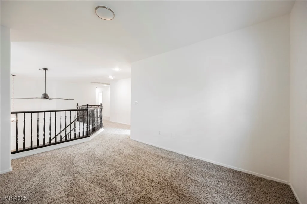9545 Parker Springs, Las Vegas, NV 89166