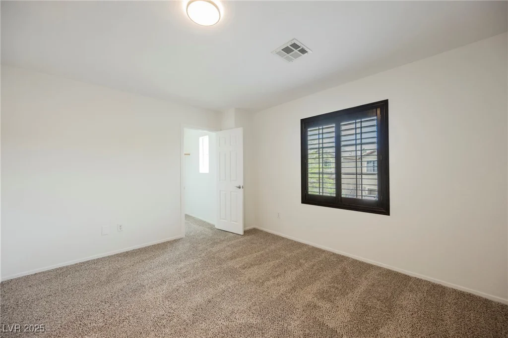 9545 Parker Springs, Las Vegas, NV 89166