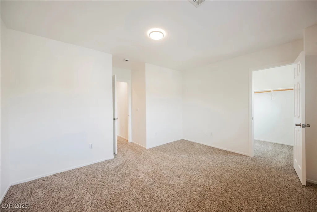 9545 Parker Springs, Las Vegas, NV 89166