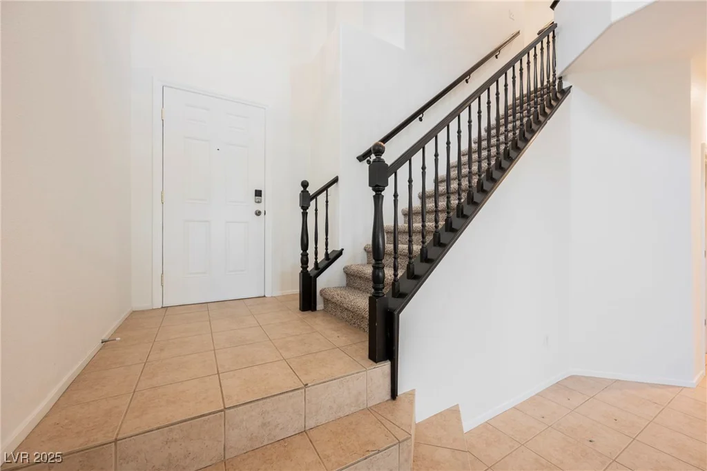 9545 Parker Springs, Las Vegas, NV 89166