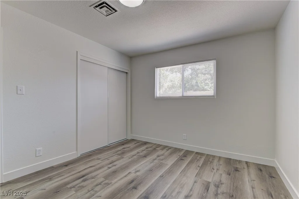 1901 Farnam, Las Vegas, NV 89102