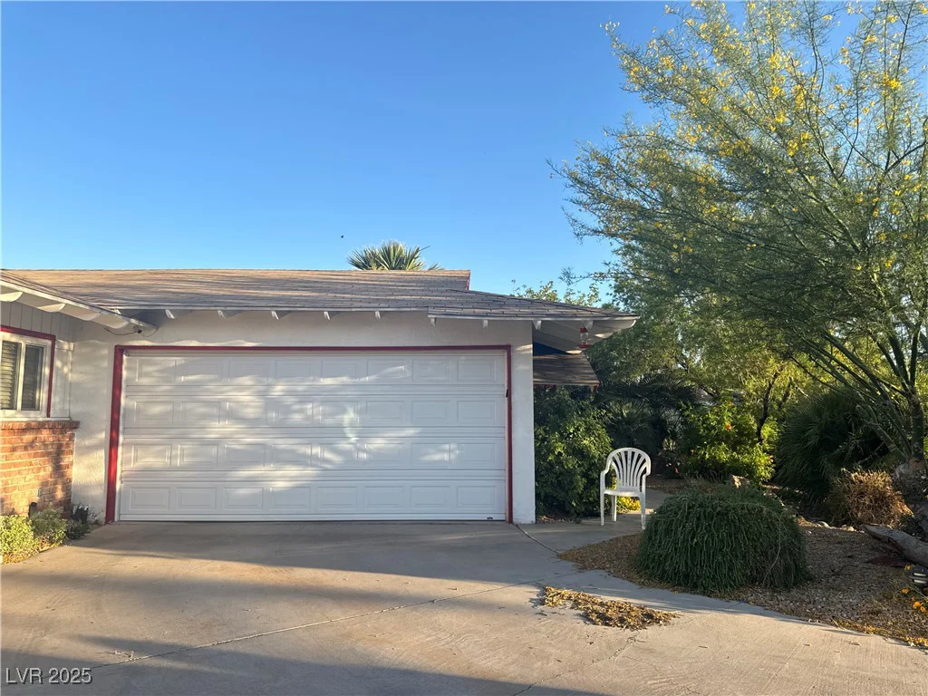 3382 Berwyck, Las Vegas, NV 89121