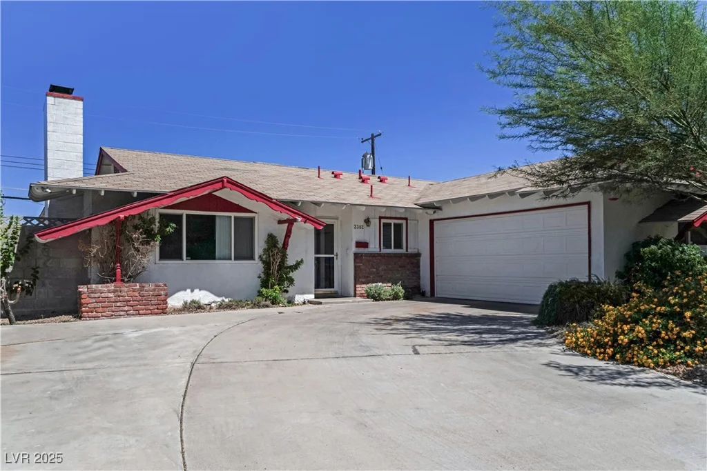 3382 Berwyck, Las Vegas, NV 89121