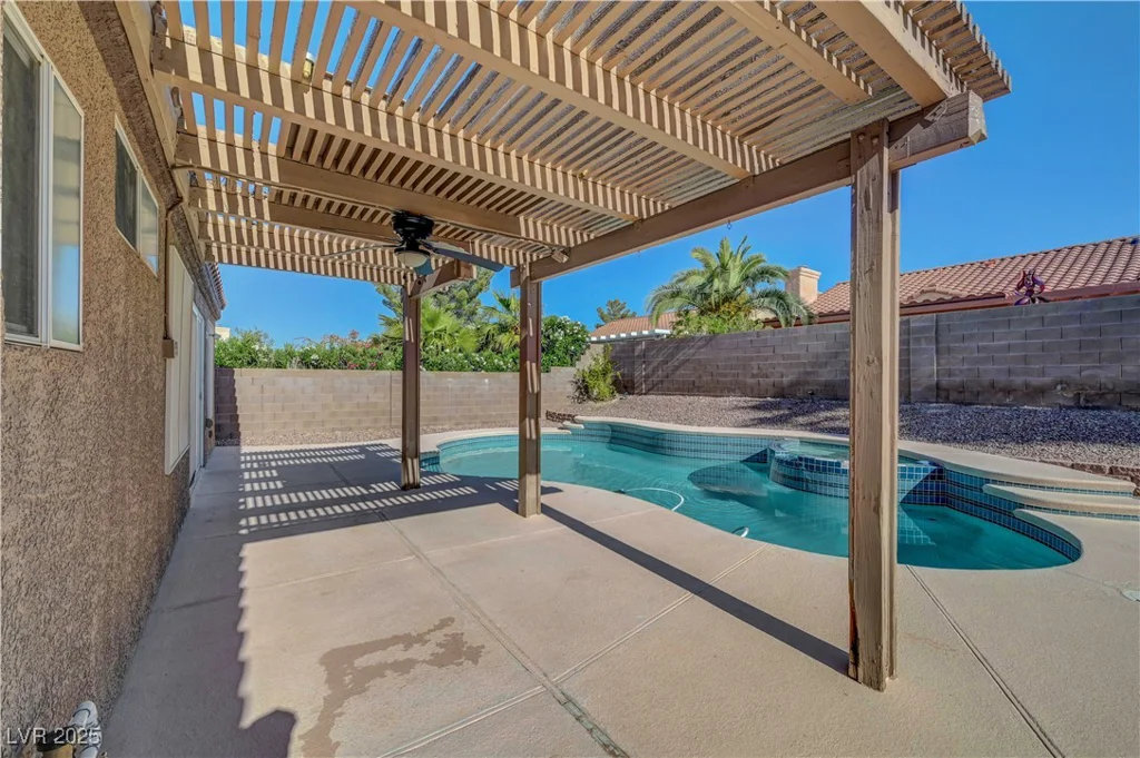 2711 Briarcliff, Henderson, NV 89074