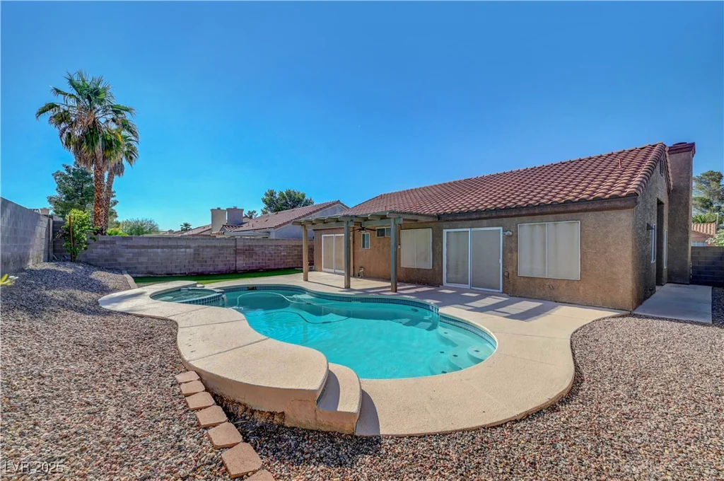 2711 Briarcliff, Henderson, NV 89074