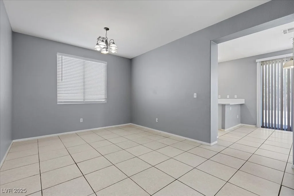 180 Duck Hollow, Las Vegas, NV 89148