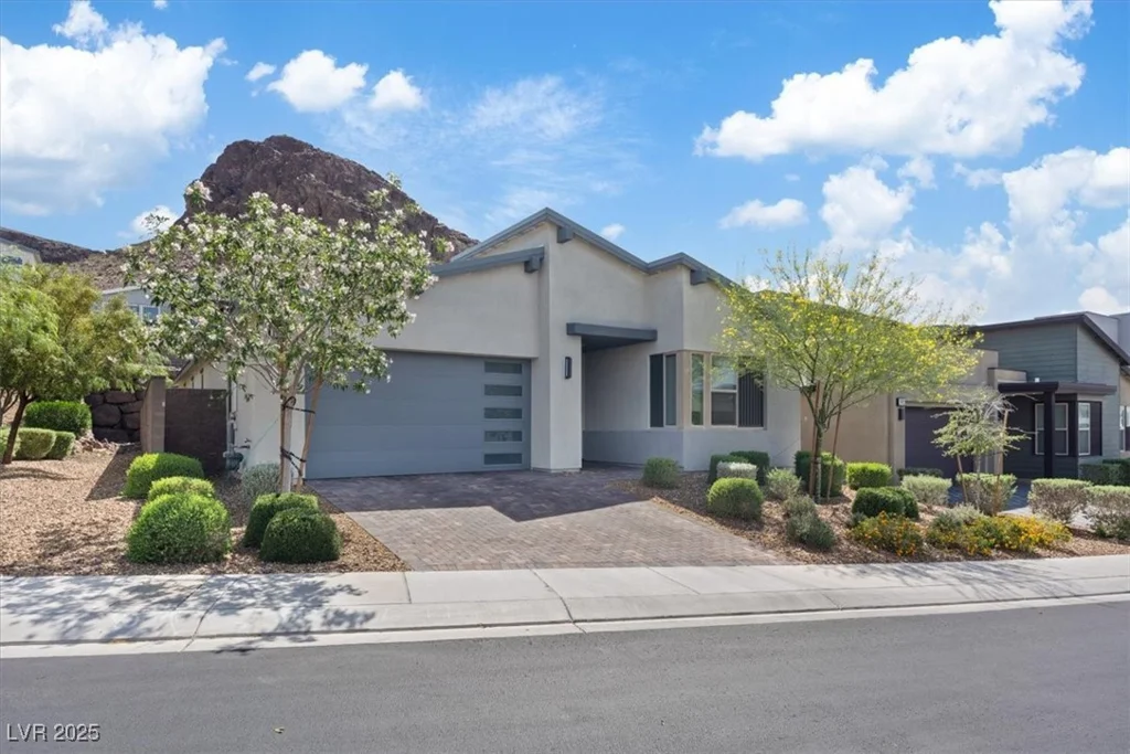 1957 Regal Bluff, Henderson, NV 89052