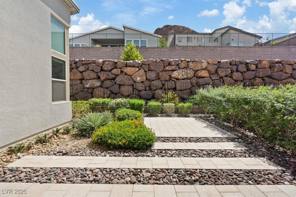 1957 Regal Bluff, Henderson, NV 89052