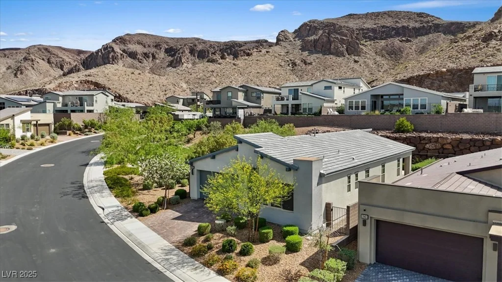 1957 Regal Bluff, Henderson, NV 89052