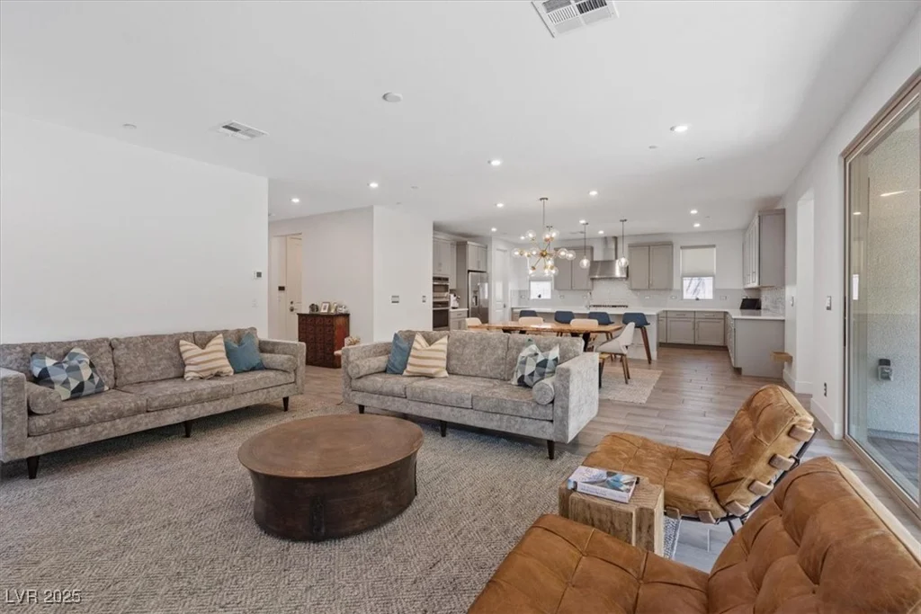 1957 Regal Bluff, Henderson, NV 89052