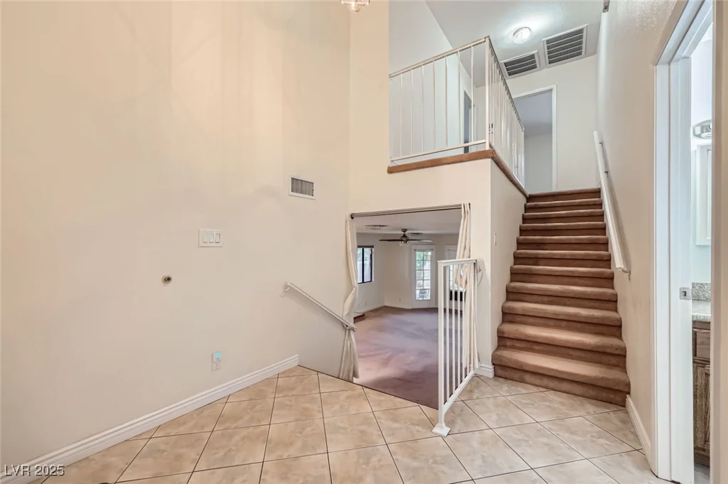 3942 Delos, Las Vegas, NV 89103