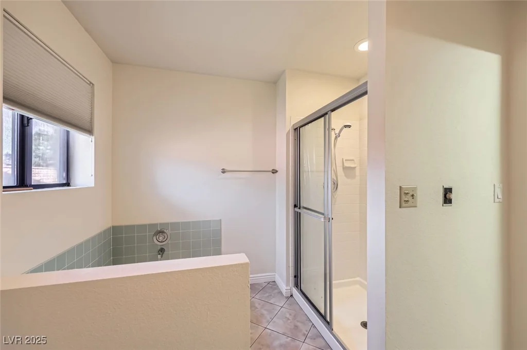 3942 Delos, Las Vegas, NV 89103