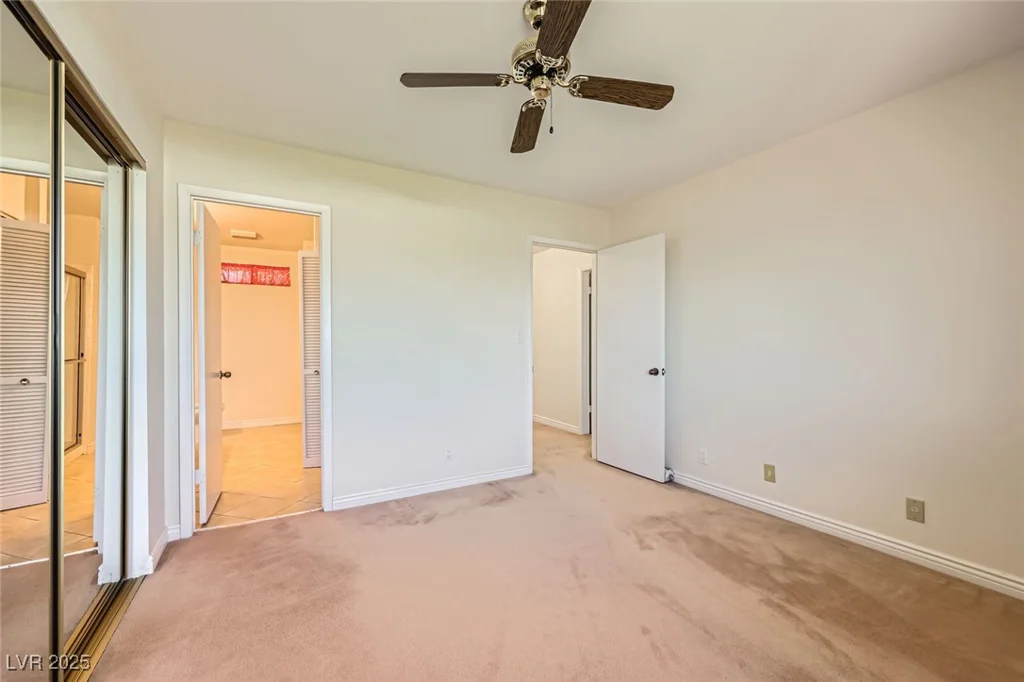 3942 Delos, Las Vegas, NV 89103