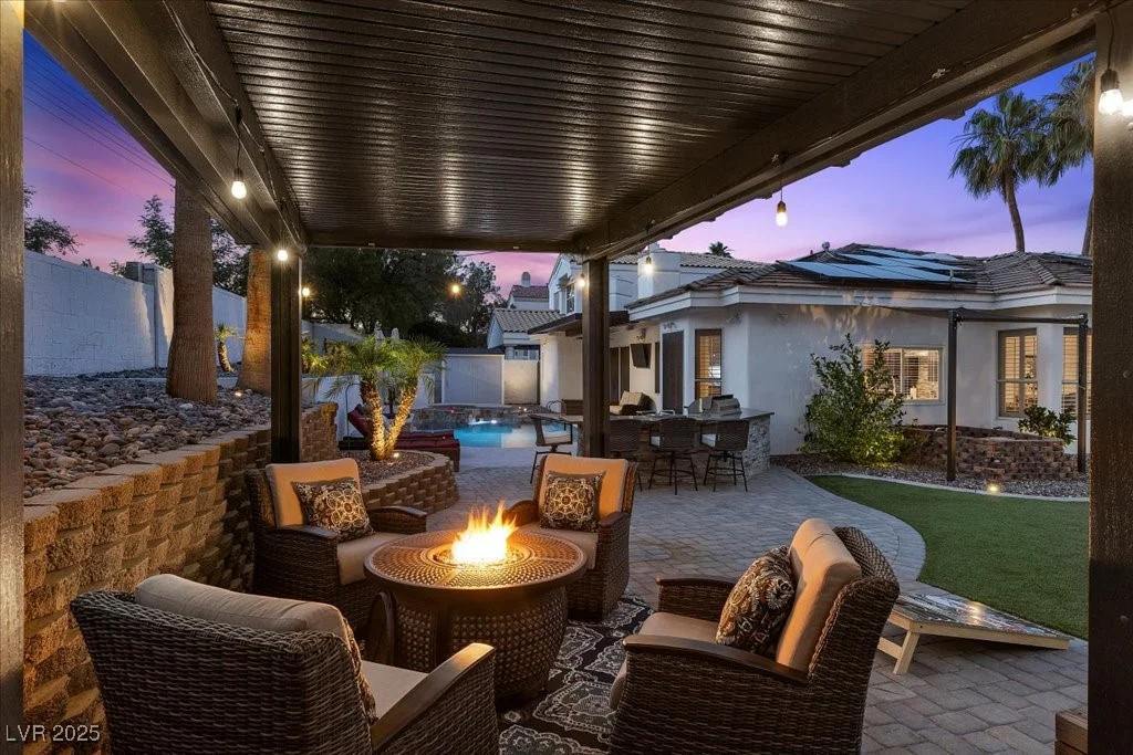 219 Windsong, Henderson, NV 89074