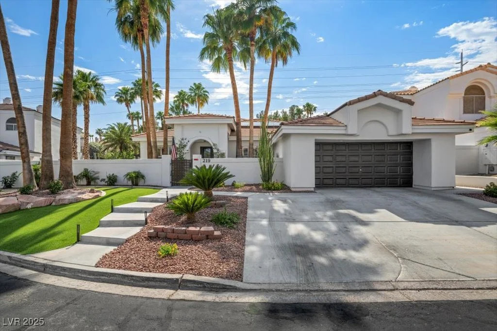 219 Windsong, Henderson, NV 89074