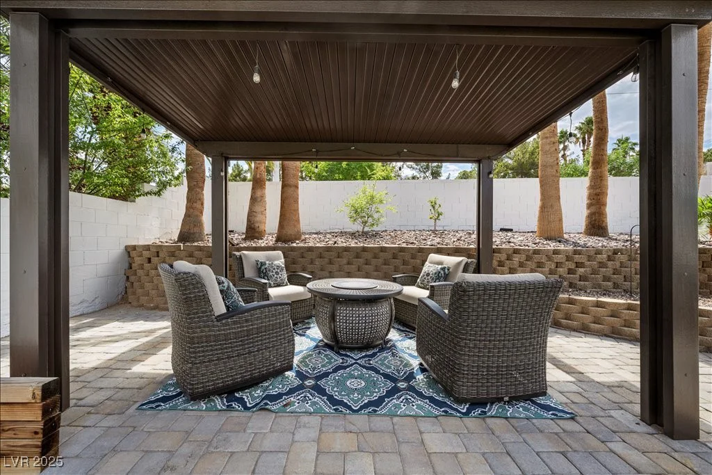219 Windsong, Henderson, NV 89074