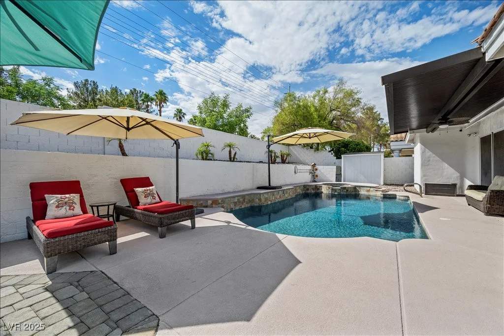219 Windsong, Henderson, NV 89074