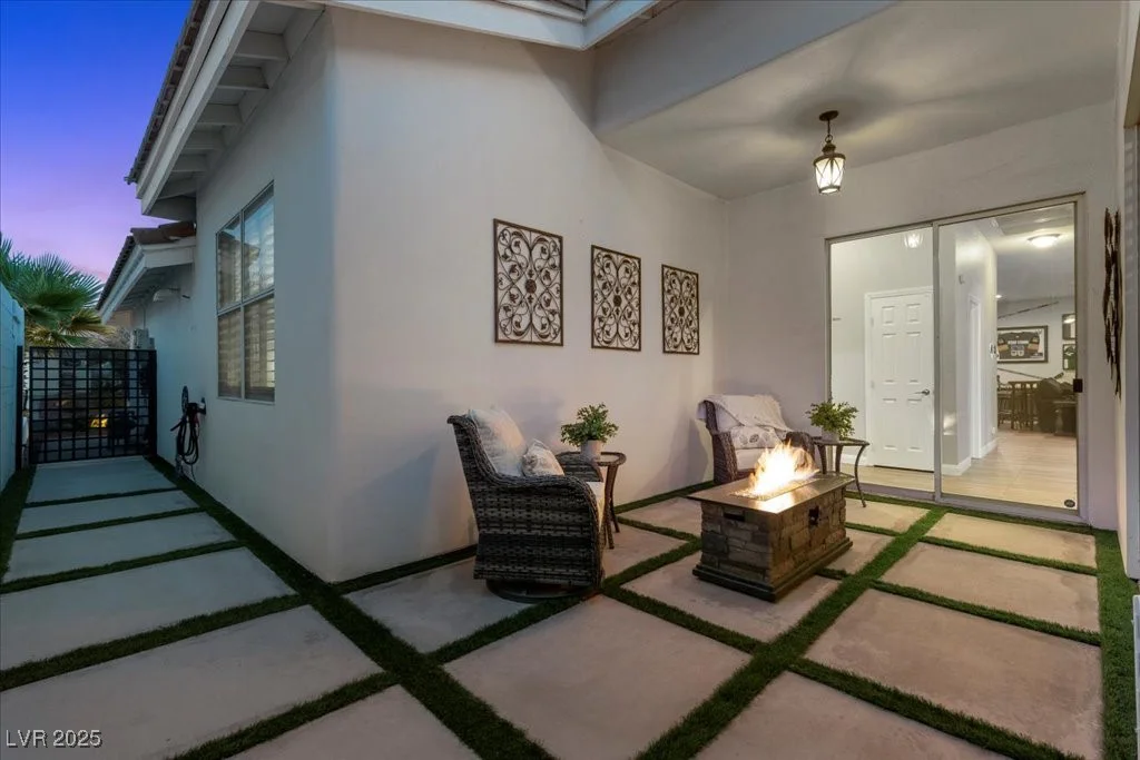 219 Windsong, Henderson, NV 89074