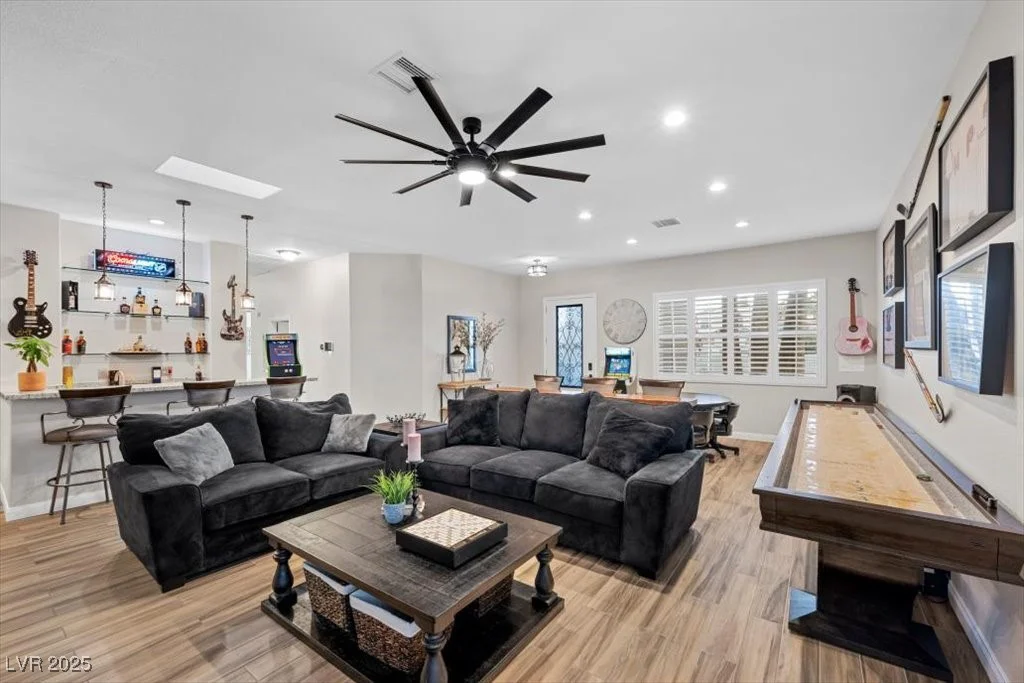 219 Windsong, Henderson, NV 89074