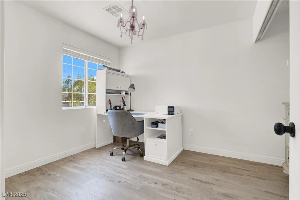 10554 Lilac Tree, Las Vegas, NV 89135