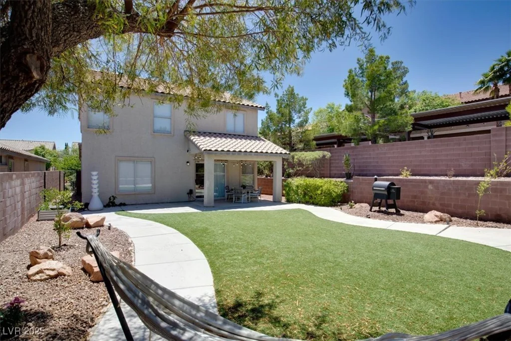 10554 Lilac Tree, Las Vegas, NV 89135