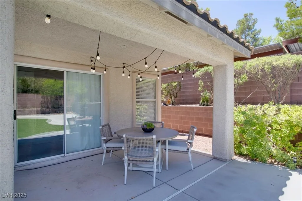 10554 Lilac Tree, Las Vegas, NV 89135